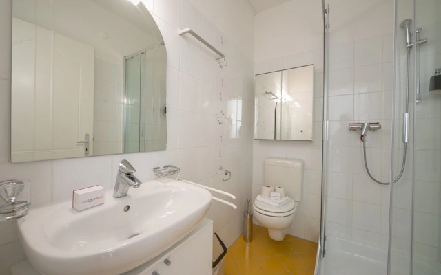 Gelsomino Apt. 5 Front Lake