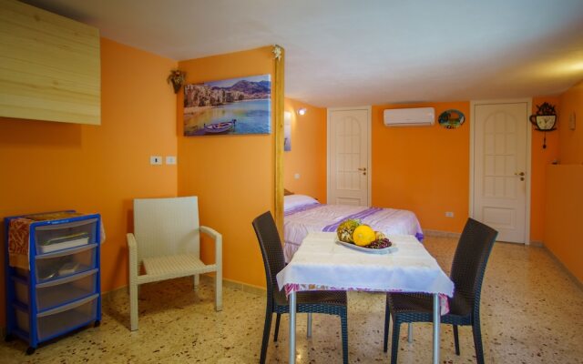 Casa La&Pe sul lungomare by Wonderful Italy