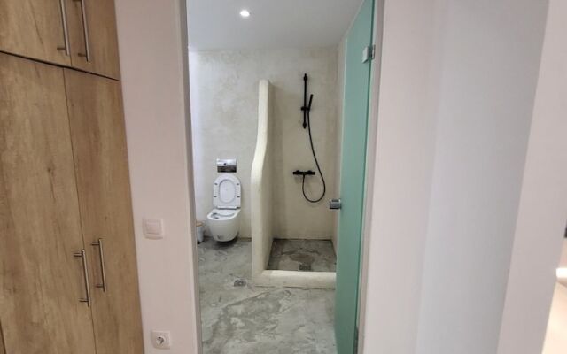Executive Apartments and Suites