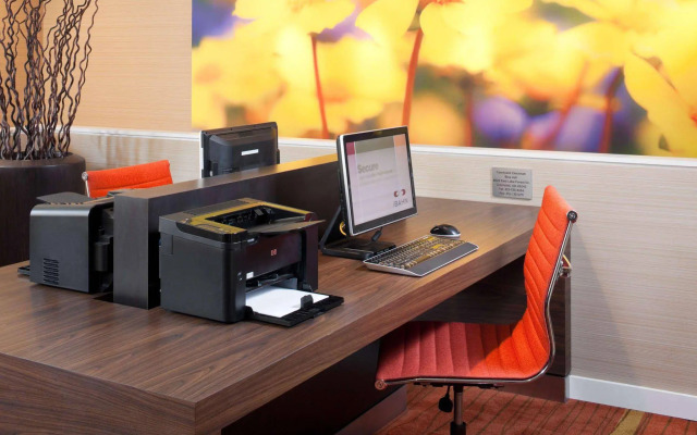 Courtyard by Marriott Cincinnati Blue Ash