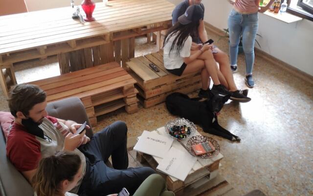 Green Door Boutique - Hostel