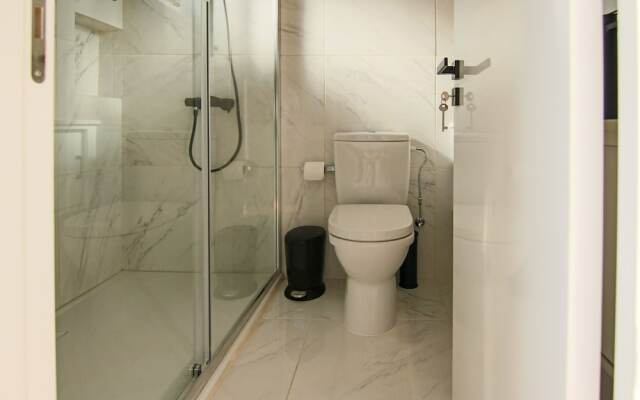 Phaedrus Living: Seaside Luxury Flat Athina 109