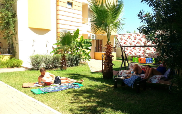 Summer Rose Hotel