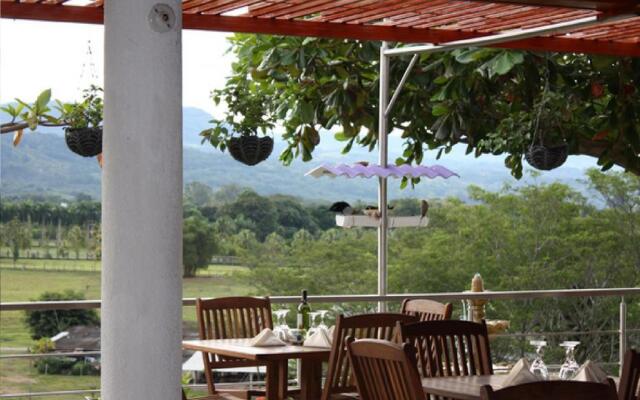 Hotel Campestre Cerro Dorado