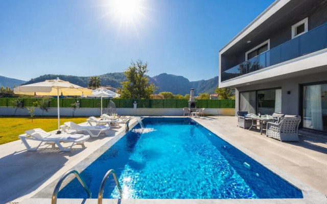 Villa Grand Yasar 3 in Ok Ular