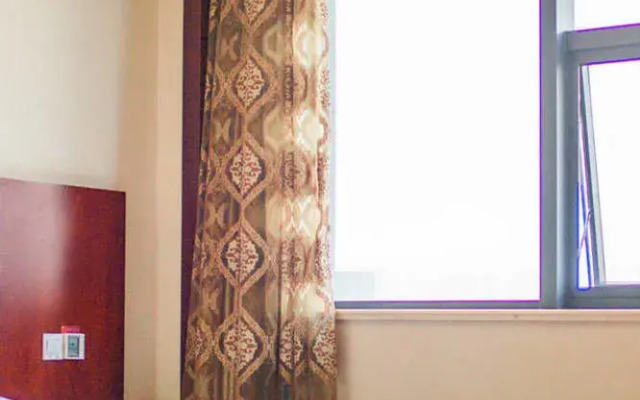 Vienna Longgang Hotel