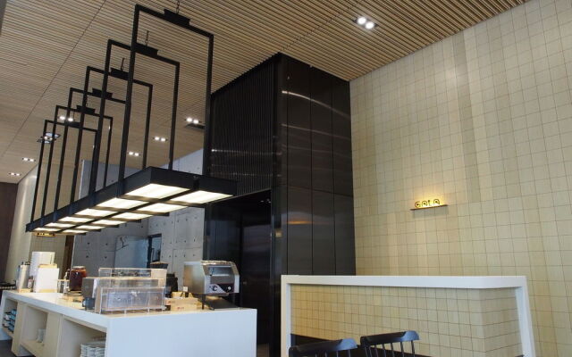 巨蛋旅店 HotelR14