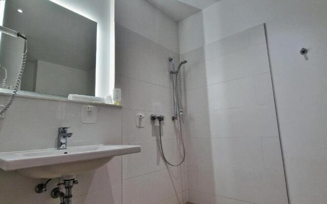 My Minga Airport Serviced Apartments
