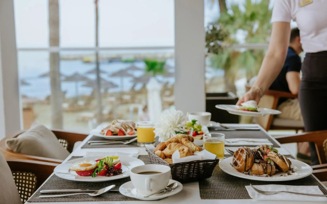 Golden Bay Beach Hotel