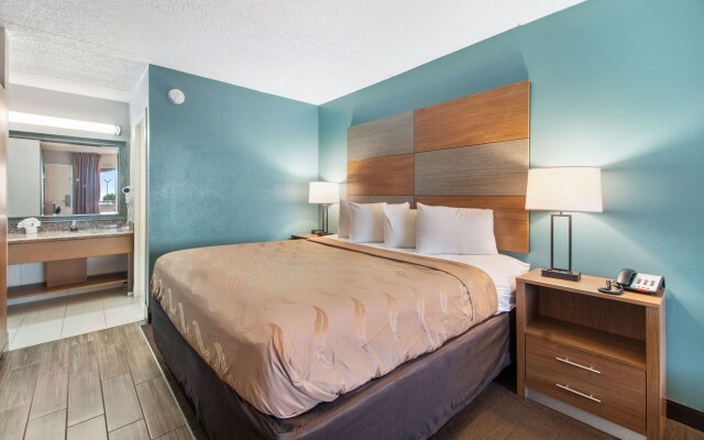 Beachfront Palms Hotel Galveston