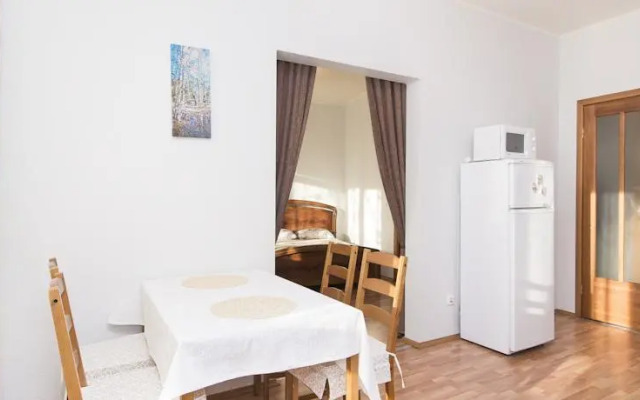Na Malyisheva 4b Apartments