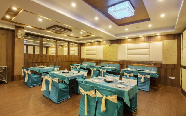 OYO 396 Hotel Milestone 251