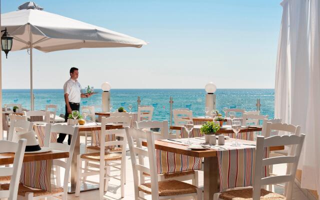Pernera Beach Hotel
