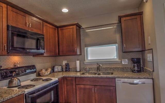 Sunshine Haven 3202 - 2 Br Condo