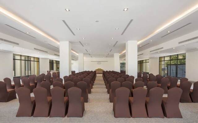 Eastin Thana City Golf Resort Bangkok
