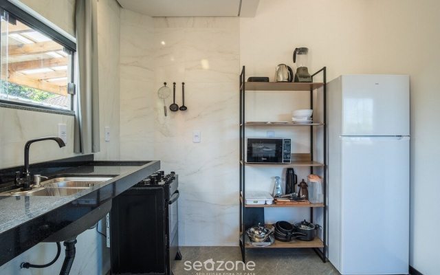 House w/ Suite and BBQ Grill in Imbituba Psl0002