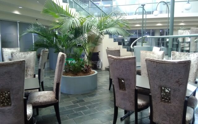 Tamwell Motel and Coffee Lounge