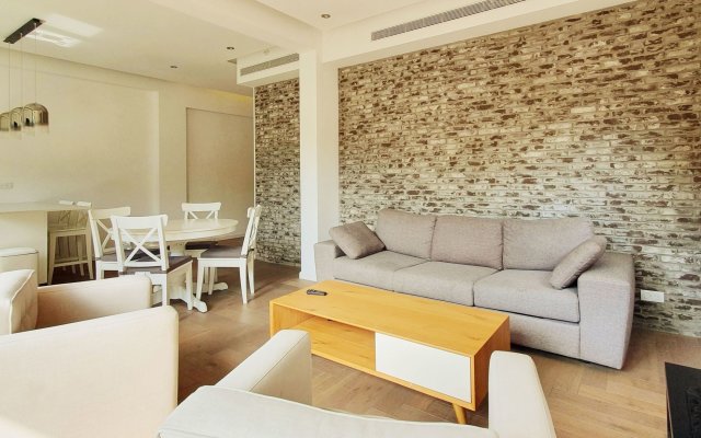 Apartment Brique, 2BR, Tel Aviv, Center, Dizengoff St, #TL55