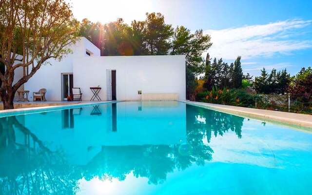 Modern Holiday Home in Cornino With Pool