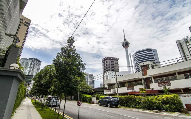 Menara Bukit Ceylon 2