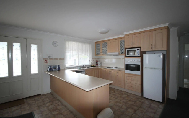 Mayfair Serviced Apartments