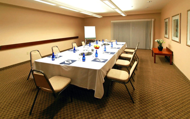 Best Western Plus Bayside Hotel