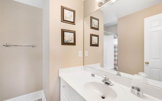 918 Carolina Boulevard