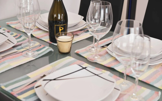 Central City Suite Apartment🧡