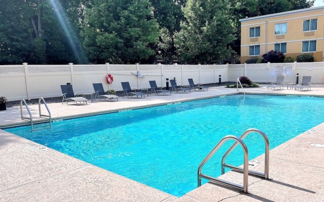 La Quinta Inn And Suites Danbury