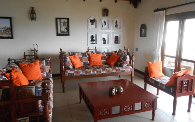 Blue Bay Cove, Penthouse 4