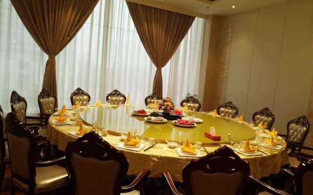 Luoyang Zhenghe Hotel
