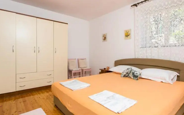 Apartment Akvarel