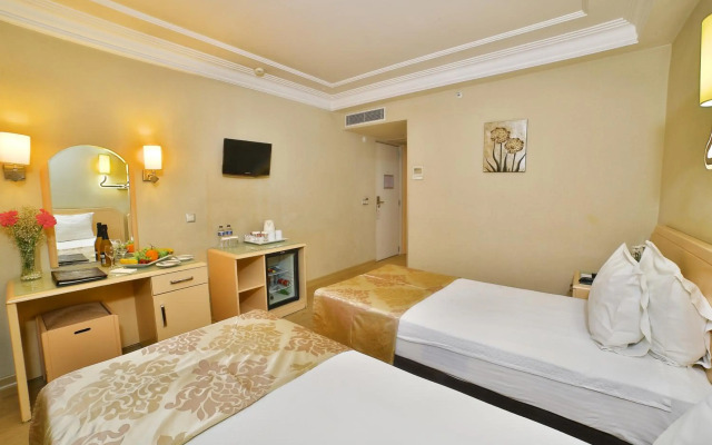 The Time Hotel Old City