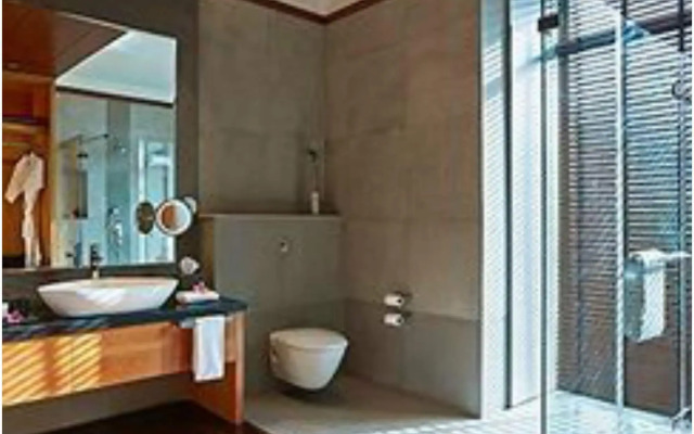 Taj Damdama Lake Resort & Spa, Gurugram