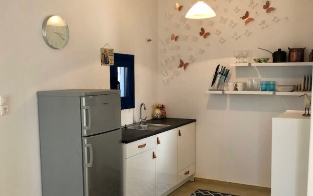 Aphrodite and Apollo Apartments