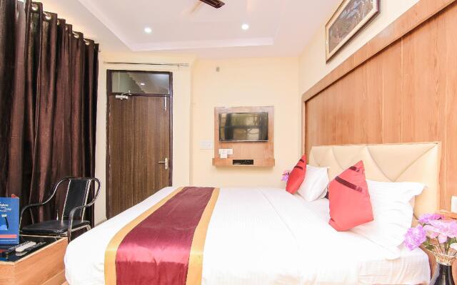 Collection O 15597 Hotel Khalsa Inn