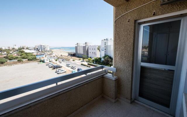 Apollon Sea View Beachfront Ap 302