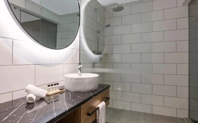 Hotel Room @ 89 Courtenay Place