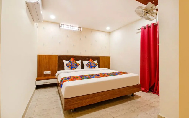 Fabhotel Silkroute Palaace