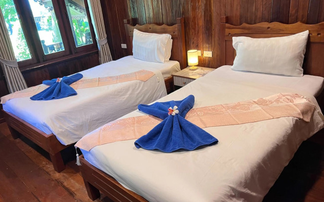 Diamond Beach Resort