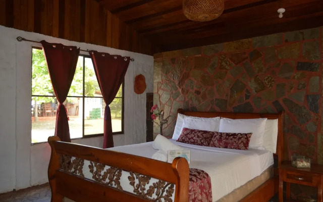 Somar Surf camp & Lodge