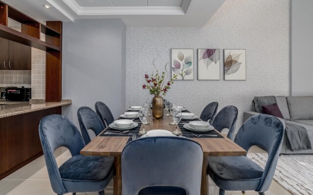 GLOBALSTAY. Private Pool Villas and Townhomes