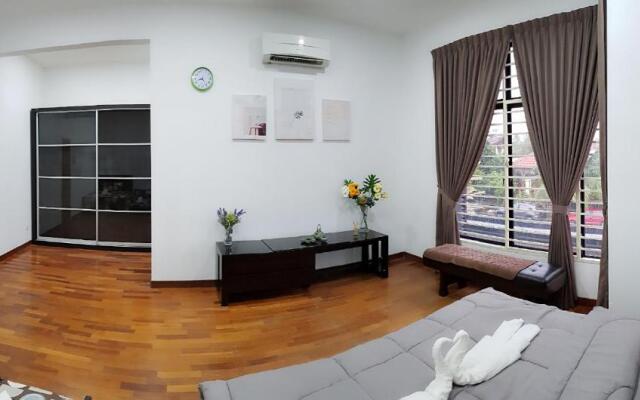 12 Pax Puteri 6 Puchong Table Tennis/TV Game