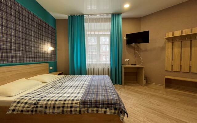 22-Hotel