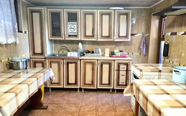 На Православной 14В