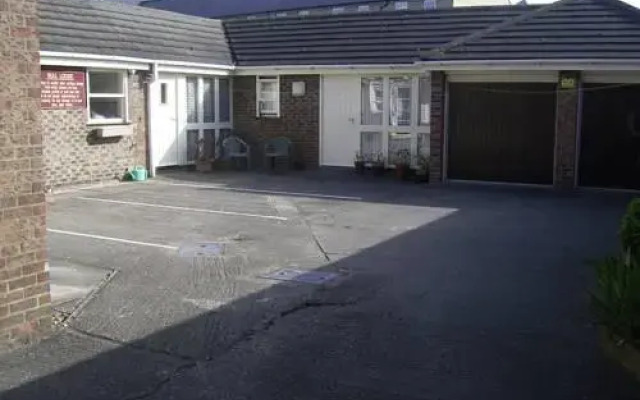 Bull Lodge Guest House