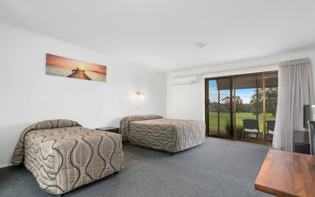 Comfort Inn & Suites Riverland