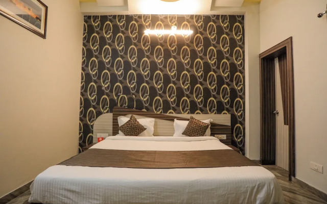 OYO 10286 Home Heritage 3BHK Villa Near Hiran Magri