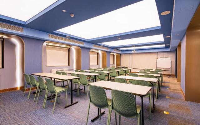 Hanting Hotel (Lanzhou Chengguan Wanda Plaza)