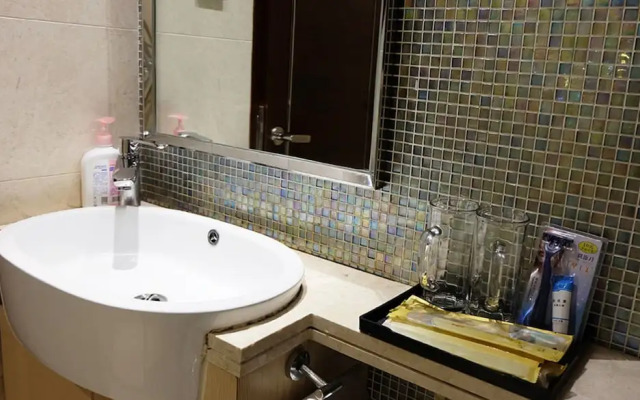 Yuexi Business Apartment